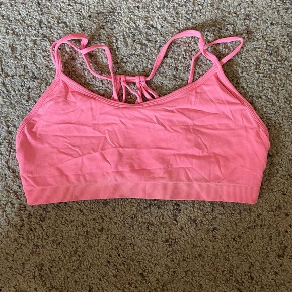 Fabletics Light Support Sports Bra Bundle in Medium - Picture 2 of 5